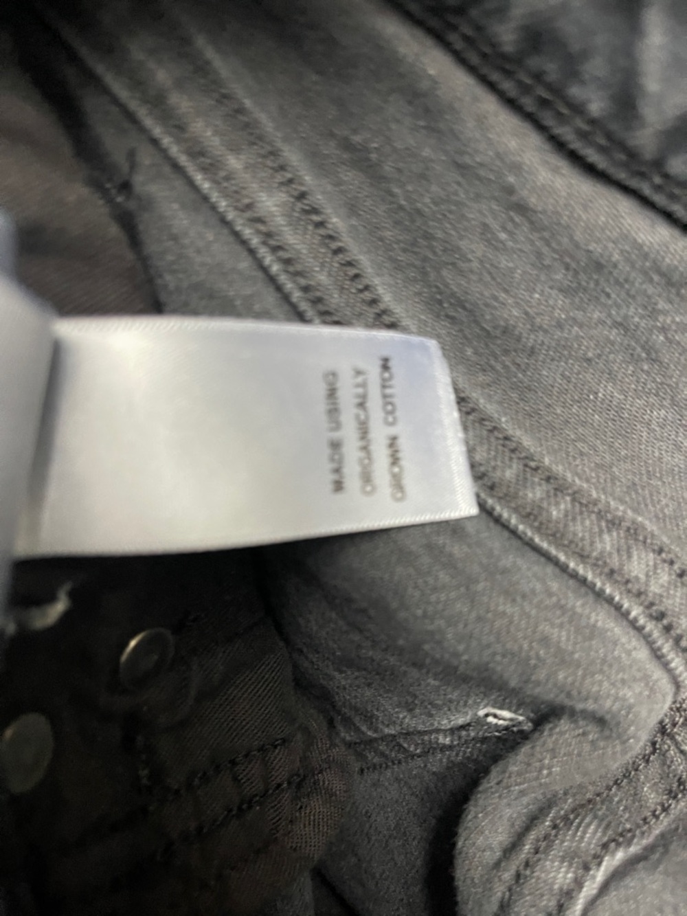 Agolde Toni raw hem washed black jeans 25 - Picture 6 of 8
